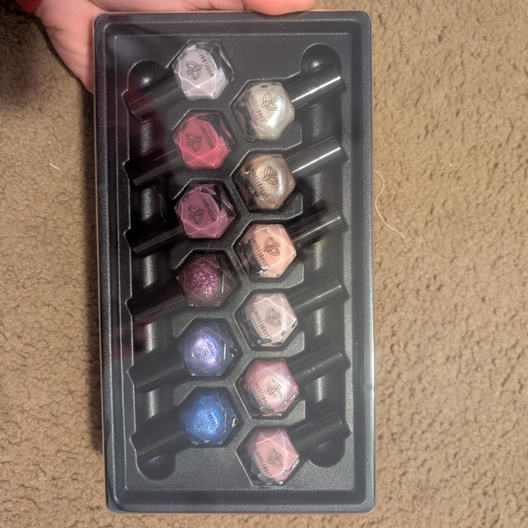 Modelones Other - Colorful Nail Polish Set